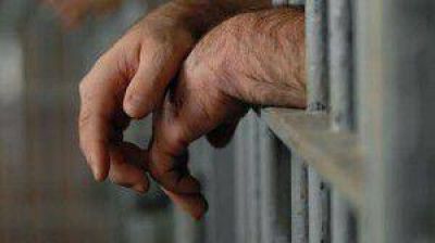  Tom� venganza de su agresor dentro de la celda de una comisar�a