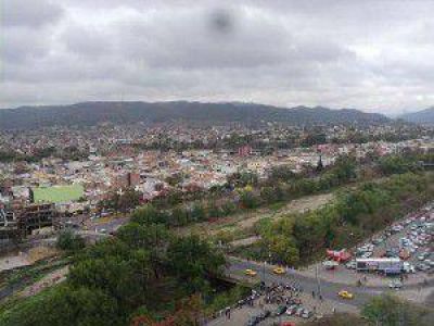  20N en Jujuy: sin movilizar, gremios y organizaciones sociales cortar�n rutas y puentes de acceso a San Salvador