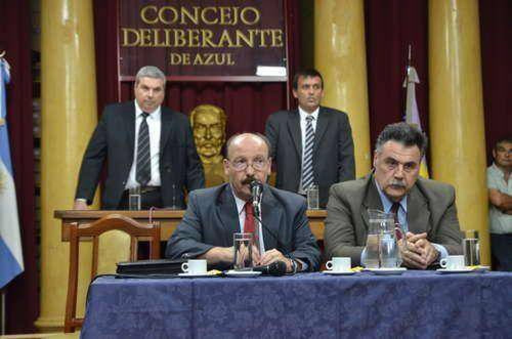 Inza apunt� a Requelme como el ide�logo de la cuestionada licitaci�n