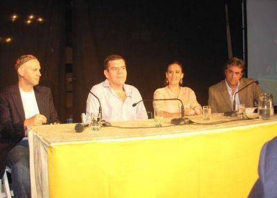 Se present� ComPROmiso Sanisidrense con el acompa�amiento de Michetti, Pinedo y Bergman
