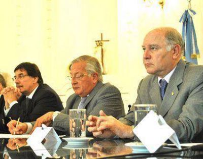 Sileoni y Fellner acordaron metas  Para 2012-2016 