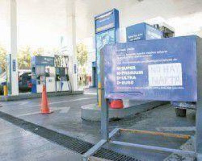 Venta de combustible: reci�n en la tarde de hoy se normalizar� el servicio