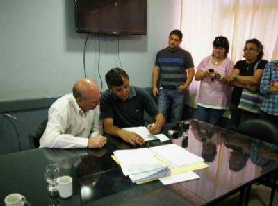 Entregaron subsidios y becas deportivas