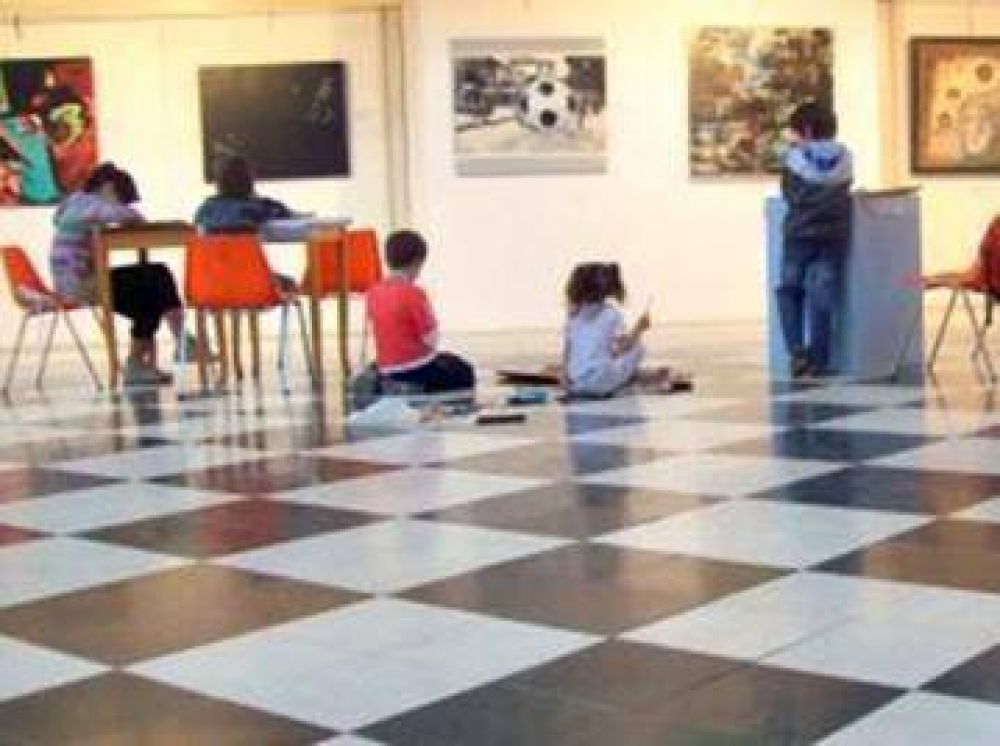 Se concreta el Tercer Sal�n de Arte Infantil, en el Mulazzi