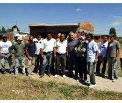 Passaglia anunci� la construcci�n de m�s viviendas 