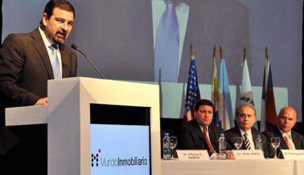 Ciurca particip� de la apertura del Congreso Inmobiliario Mendoza 2012  