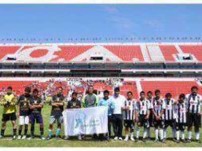 La final de la Liga de F�tbol Especial se jugar� en el Estadio �nico de La Plata