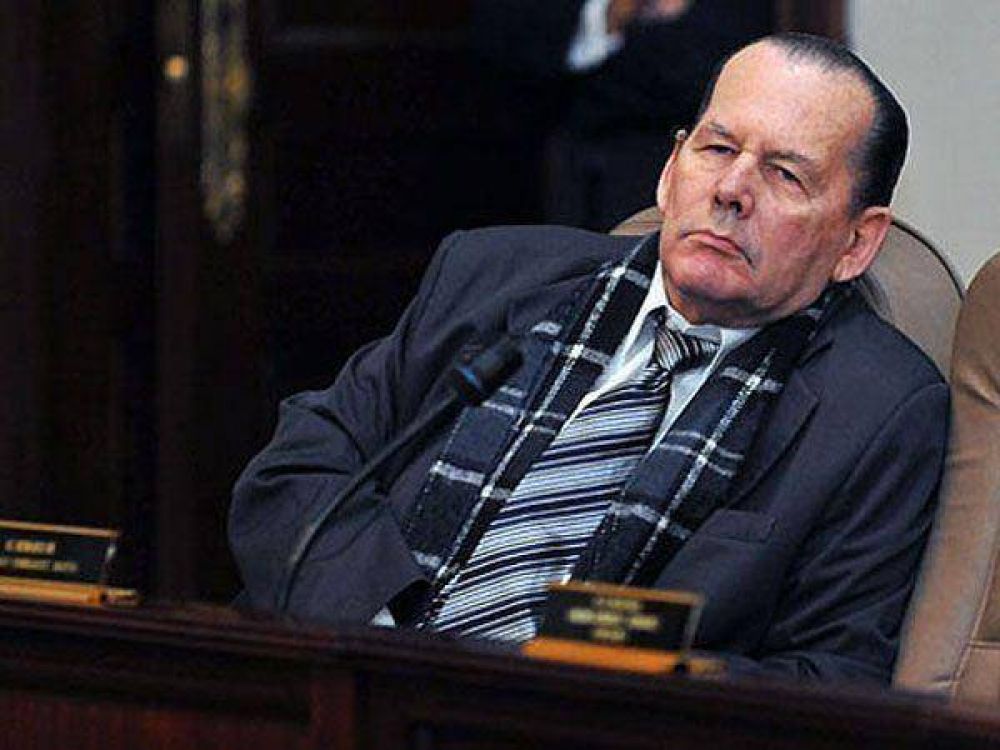 Senador colombiano: 'Sexo entre gays es excremental'