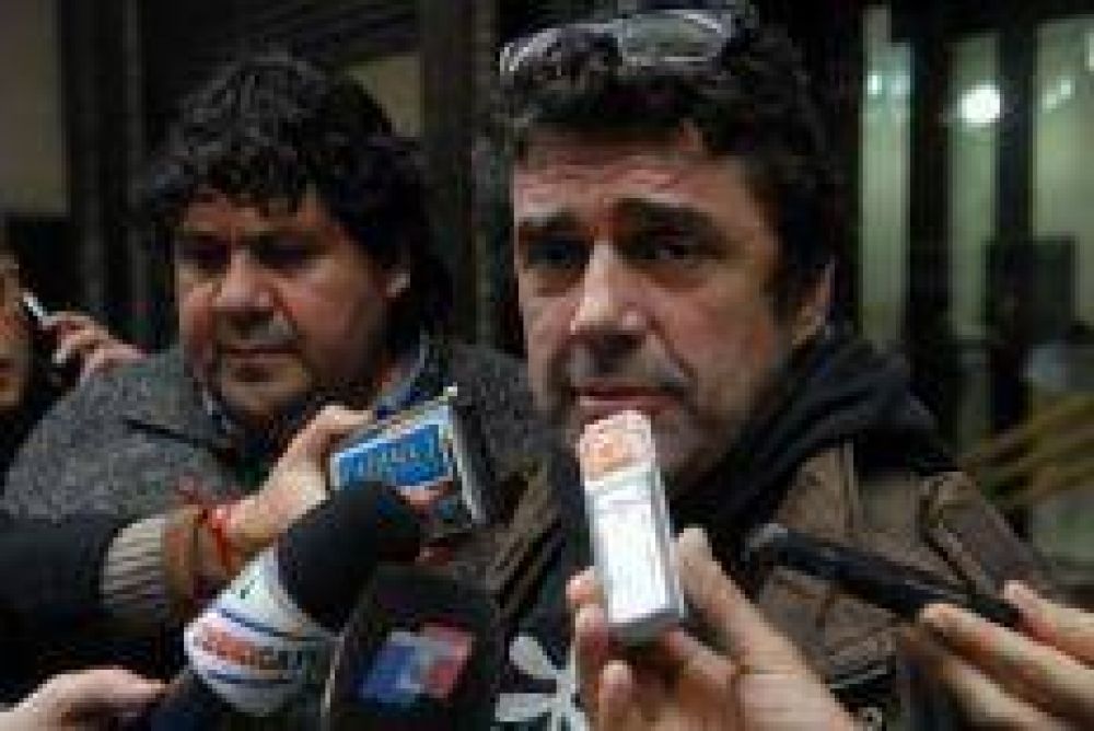 Si no hay acuerdo, ma�ana se levantan los molinetes