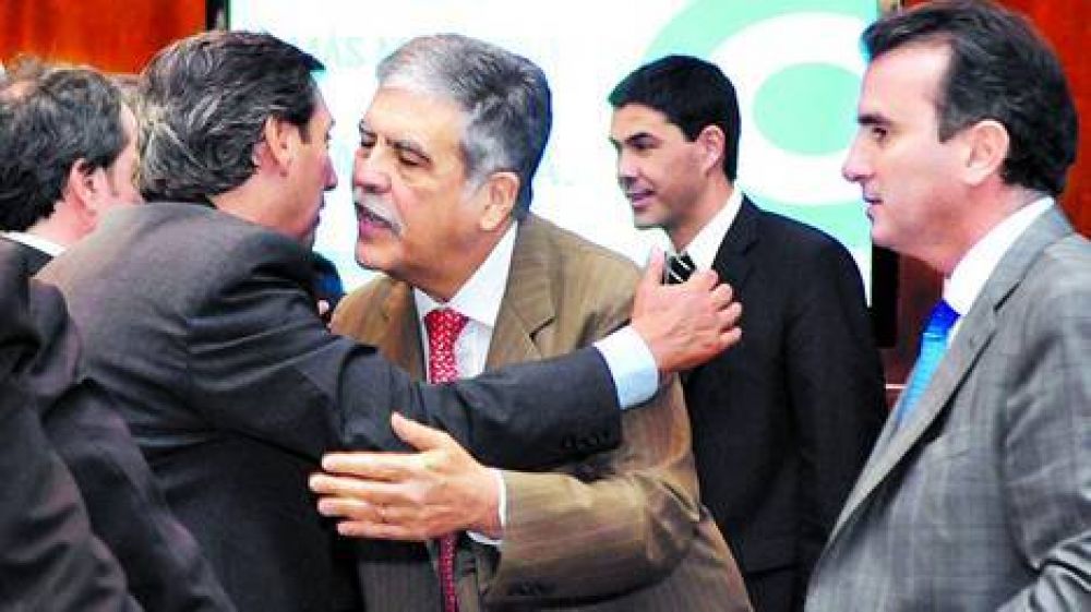De Vido propuso la re-reelecci�n de Cristina: �Tenemos todo el derecho�