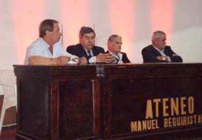 Asumieron nuevas autoridades en la Uni�n C�vica Radical de Avellaneda