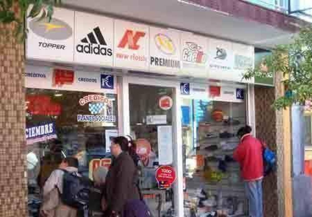 El Gobierno realiz� una encuesta a los comerciantes por el cambio de horario