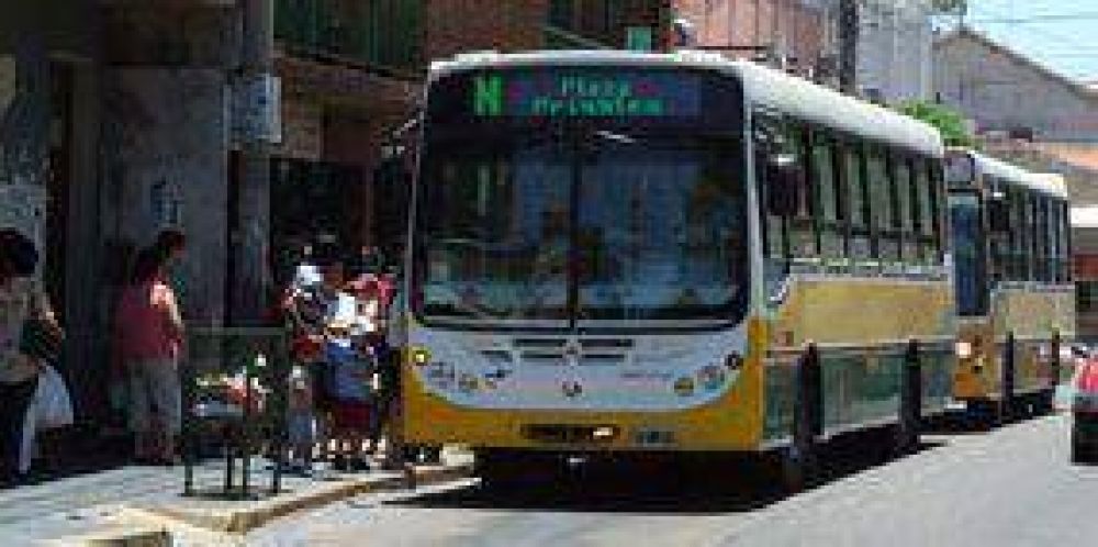 Transporte urbano: reclaman m�s frecuencias y limpieza en los colectivos 
