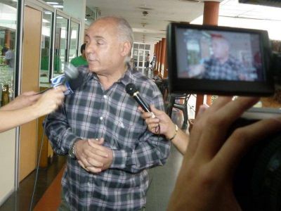 Pte. Per�n - Regueiro acompa�� a la Presidenta