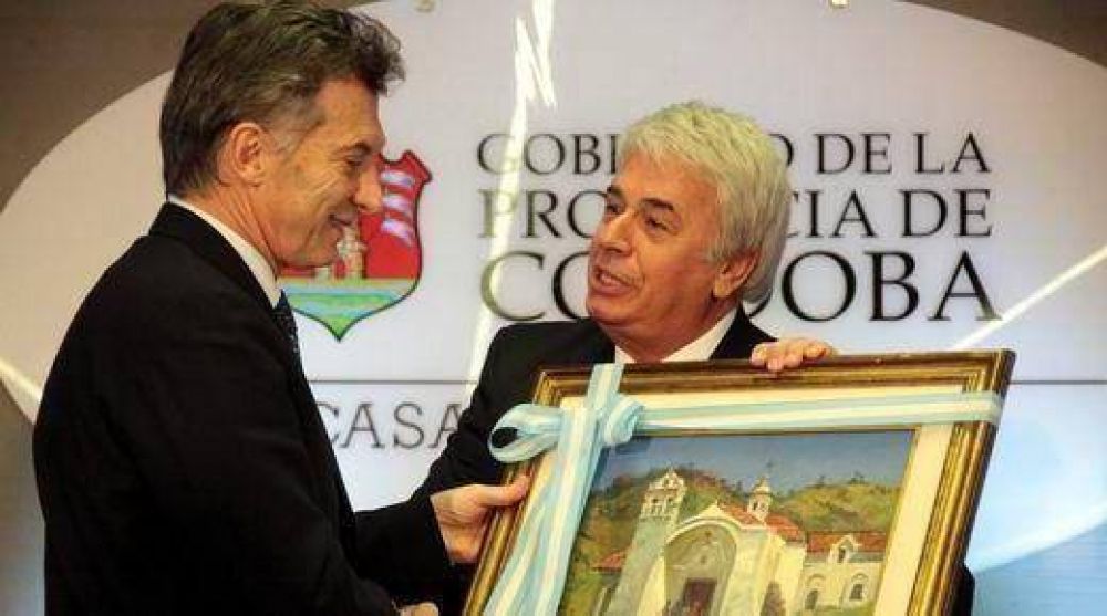Macri critic� a la Provincia por la deuda con Atenas