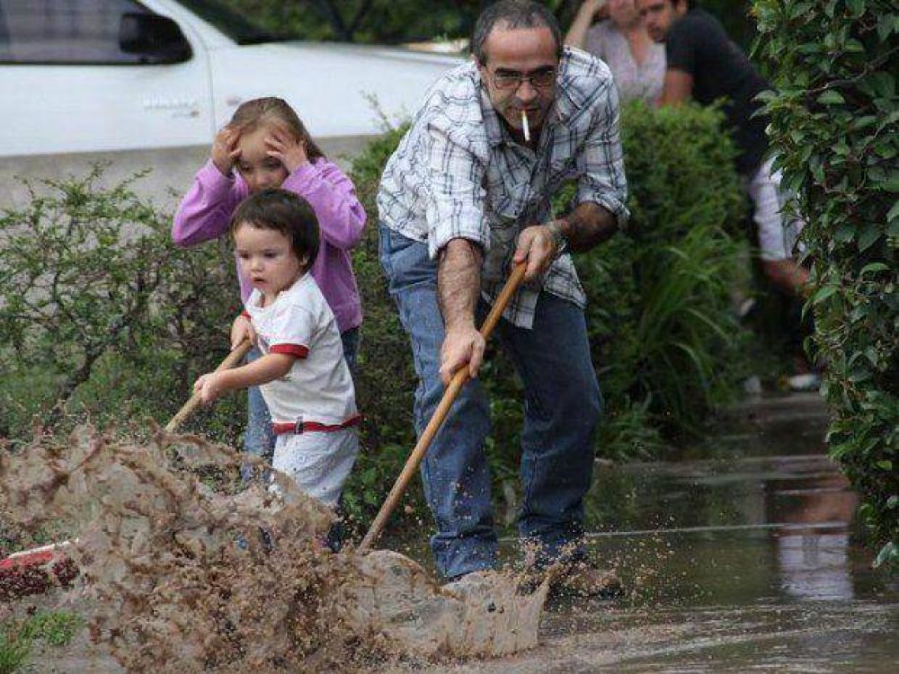 Los salte�os siguen sin medir los riesgos t�picos del verano