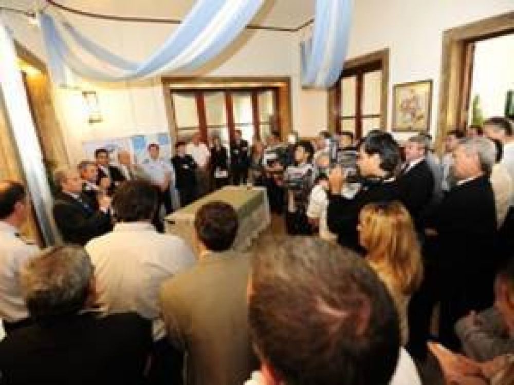 Ampliar�n la red de agua potable y las cloacas en Villa Reynolds