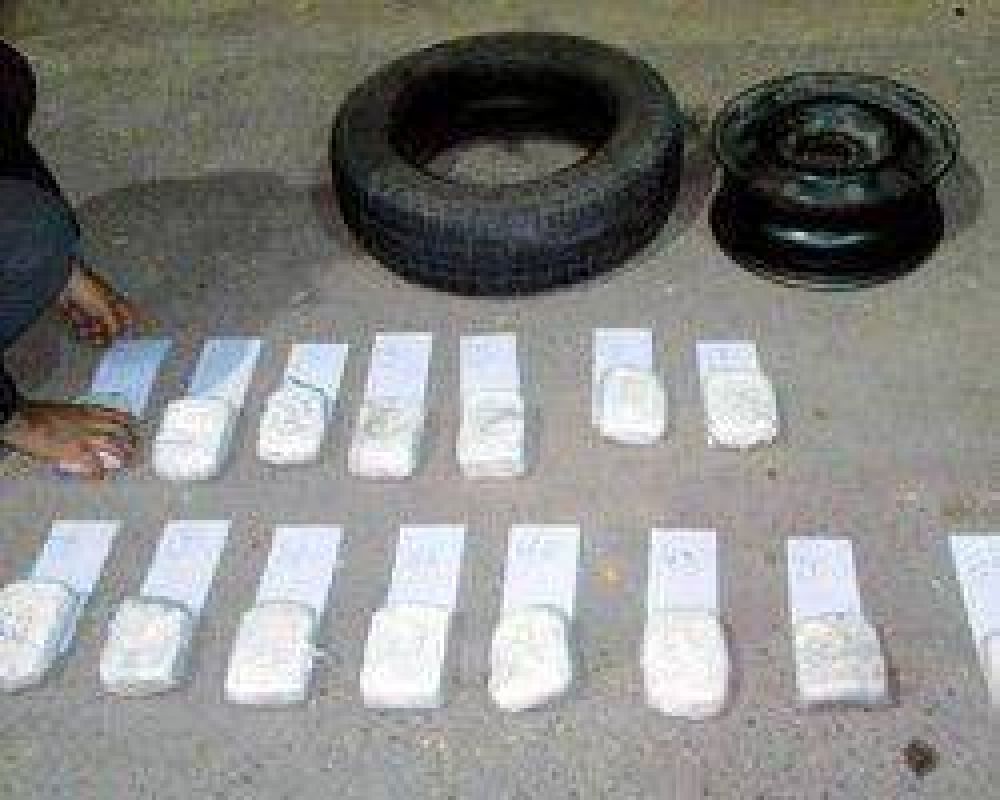 La Regional de la Polic�a Federal secuestr� 8 kilos de coca�na y otros 5 en Mendoza