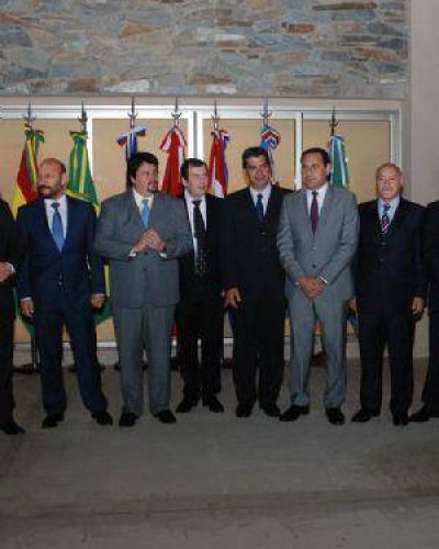 Apuestan a aplicar pol�ticas transversales 