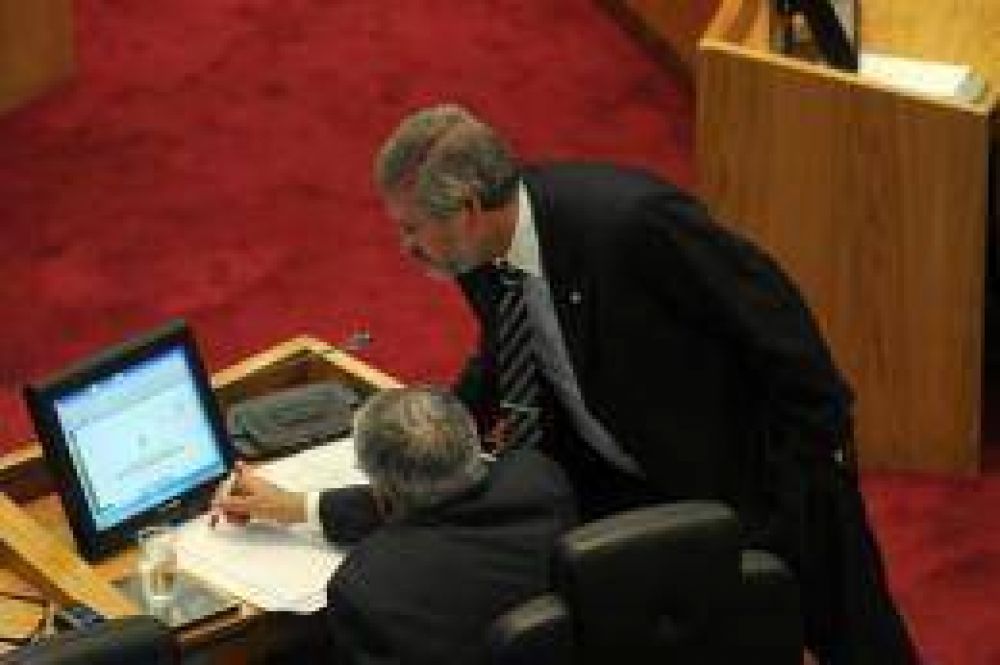 Tratan hoy un Presupuesto que no detalla los gastos legislativos 