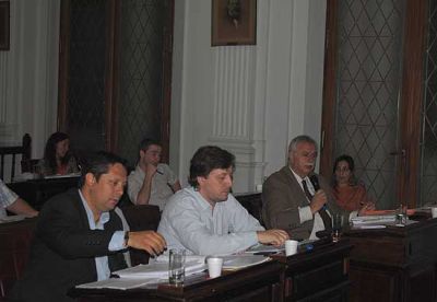 En una ins�lita votaci�n, fue aprobado el Presupuesto 2013