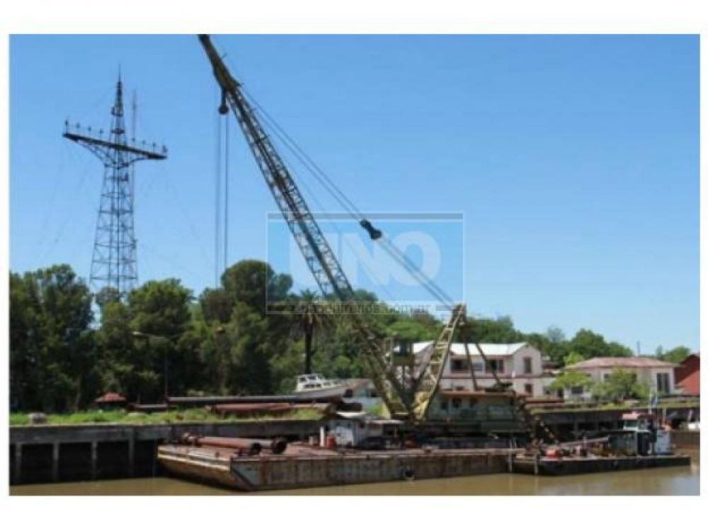 Quieren que el sem�foro fluvial se rescate como monumento
