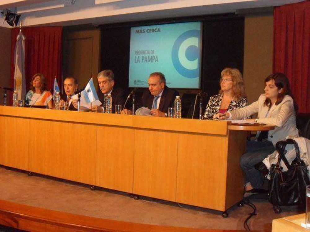 El kirchnerismo marc� la cancha, baj� l�nea y dej� en claro cu�les son sus enemigos 