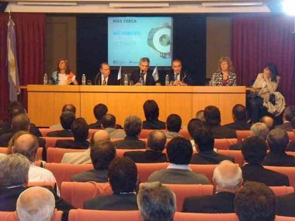 Jorge particip� de la presentaci�n del programa �M�s Cerca, M�s Municipio, Mejor Pa�s, M�s Patria� 