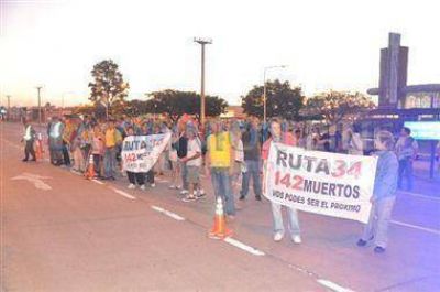 Movilizaci�n sobre la ruta 34 en reclamo de la autov�a
