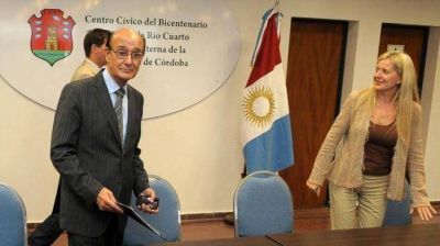 Gonz�lez oficializ� que no habr� un acuerdo electoral con los K