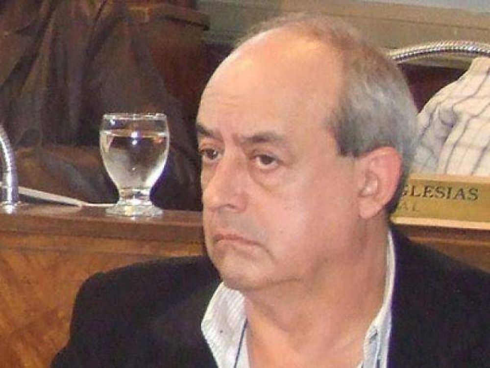 Men�ndez respald� las cr�ticas de Insaurralde a Scioli y al Banco Provincia