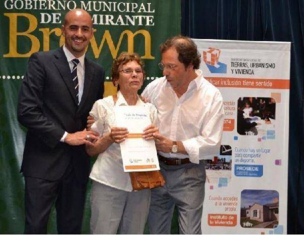 Avanza programa de Regularizaci�n Dominial