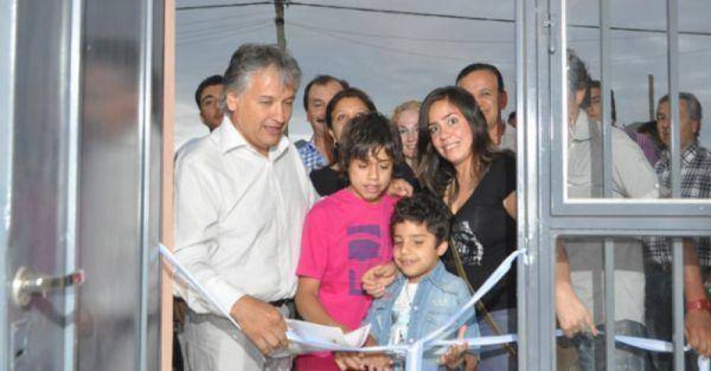 "Una vivienda es m�s que cuatro paredes y un techo" 