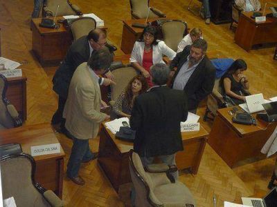 Aprobaci�n de la �reforma mordaza� pas� para la semana pr�xima en la Legislatura de Jujuy  