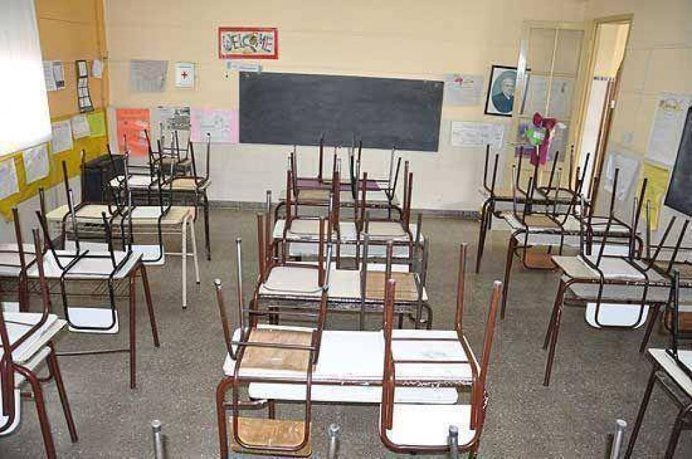 La segunda jornada de paro docente sostuvo el alto acatamiento