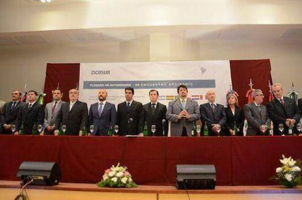 Zicosur: Corrientes profundiz� pol�ticas de integraci�n regional