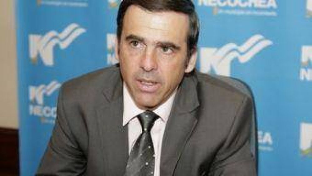 Suspendieron a Tellechea por 90 d�as