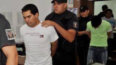 Prisi�n efectiva para tres asaltantes