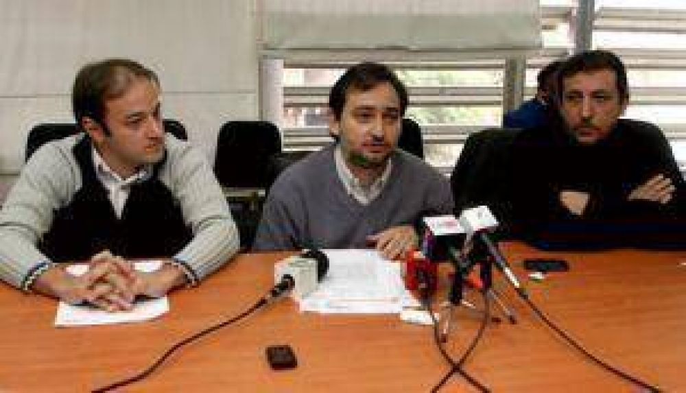 Fuerte cr�tica del Frente Grande por no estar adecuada a la realidad chaque�a