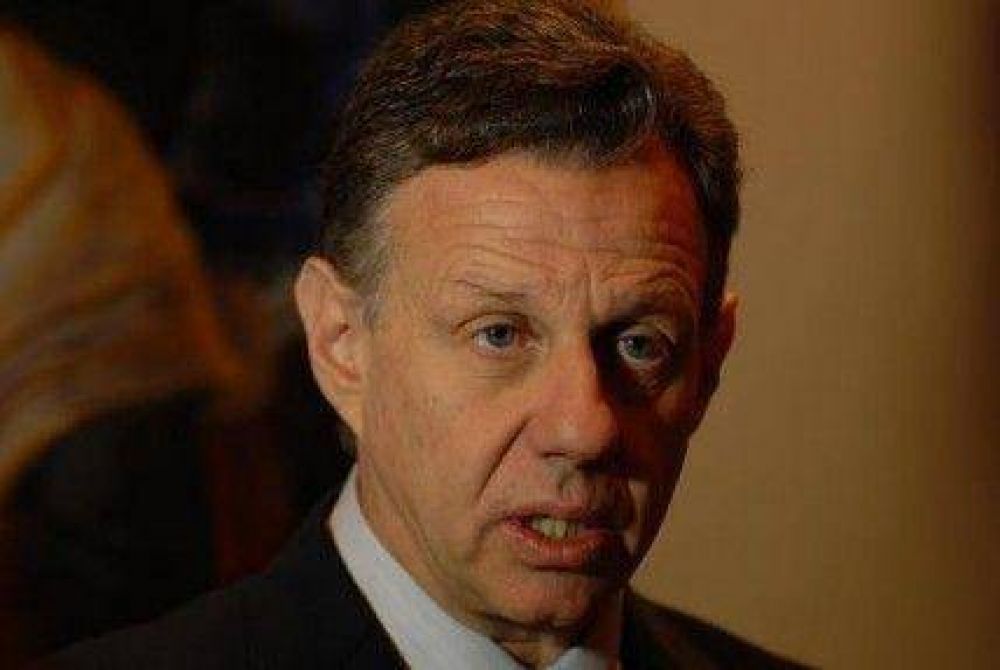 Pretenden que extranjeros puedan pagar servicios tur�sticos con su moneda