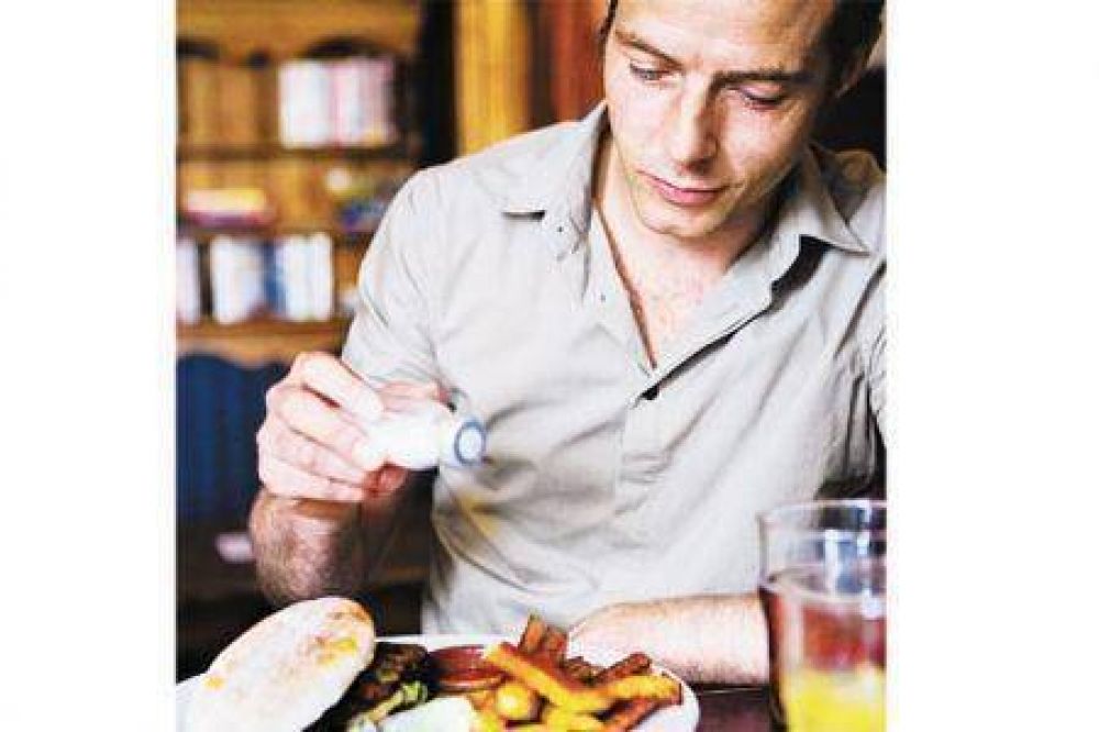 Los restaurantes fueguinos deber�n advertir sobre perjuicios del consumo de sal
