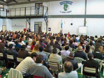 Algida discusi�n por implementaci�n del secundario en 2013