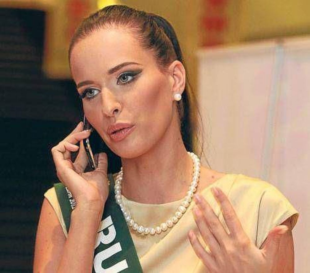 Bellas mujeres para poner en problemas al hombre duro de Rusia