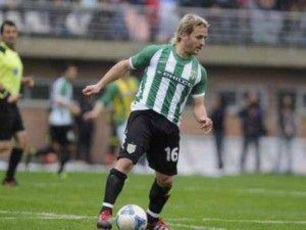 Pablito clav� un golazo, y Banfield acecha la punta