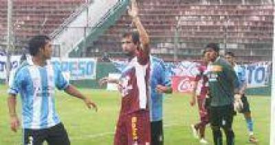 Delfino planea el equipo que enfrentar� a Tiro Federal