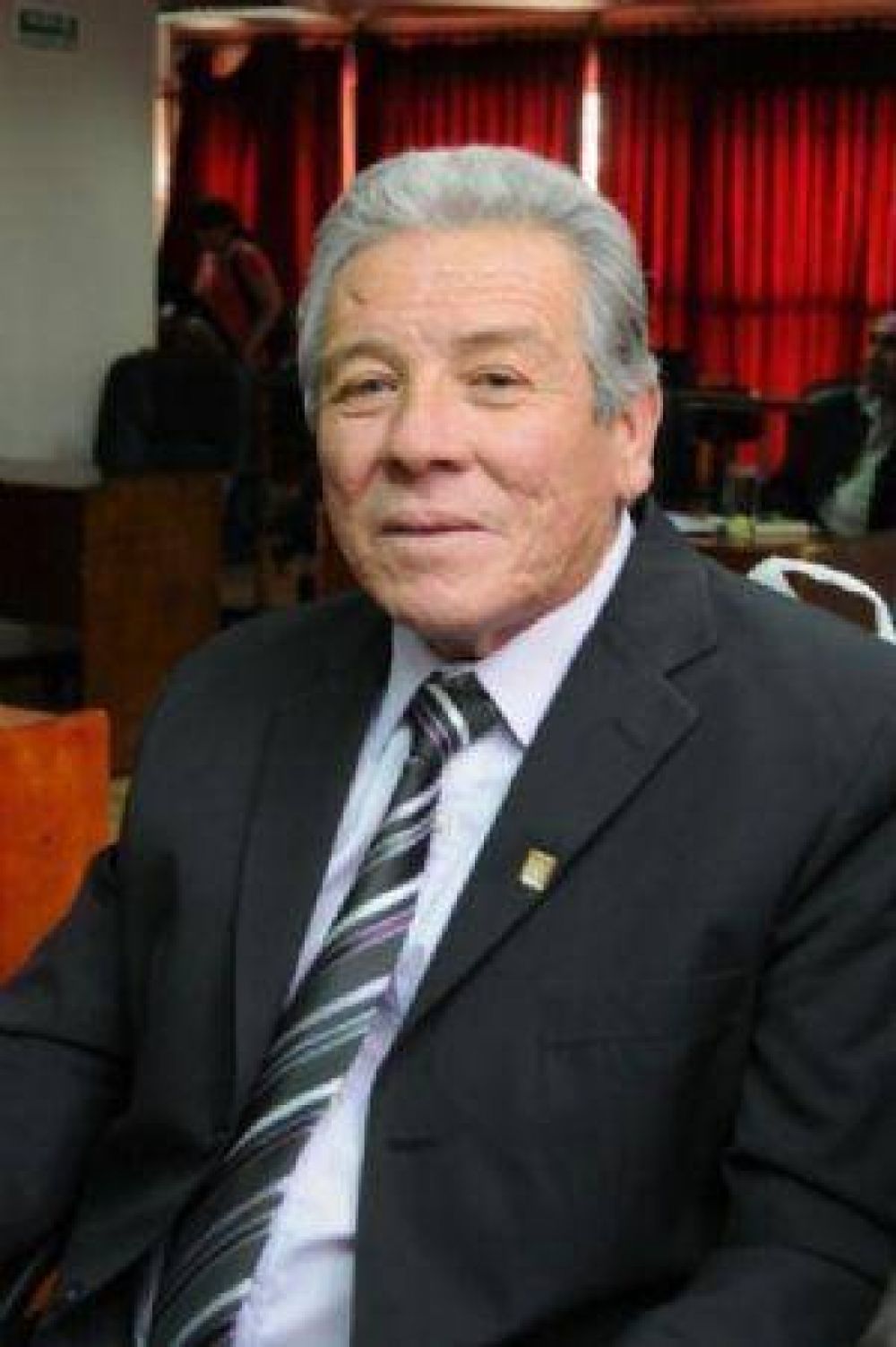 Fuerte apoyo oficialista al intendente de Antofagasta