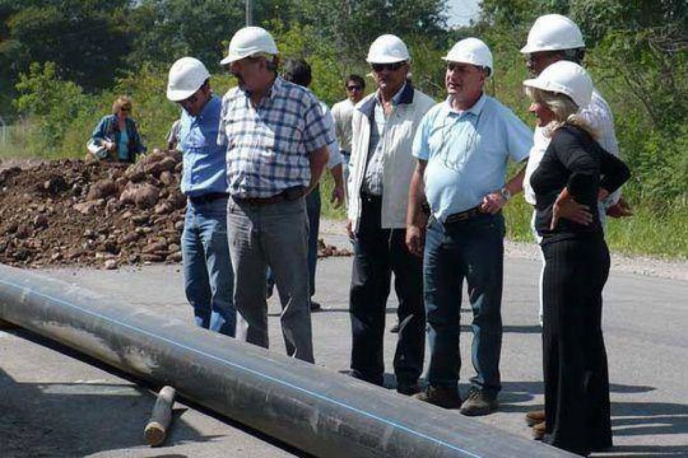 Avanzan obras por futuro acueducto en El Carmen.