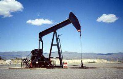 La estatizaci�n de YPF no logra frenar a�n la ca�da de la producci�n