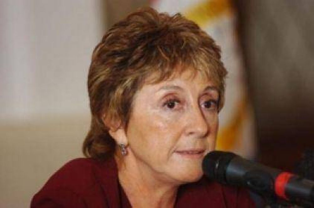 Rasino recibe a diputados de la Comisi�n de Educaci�n