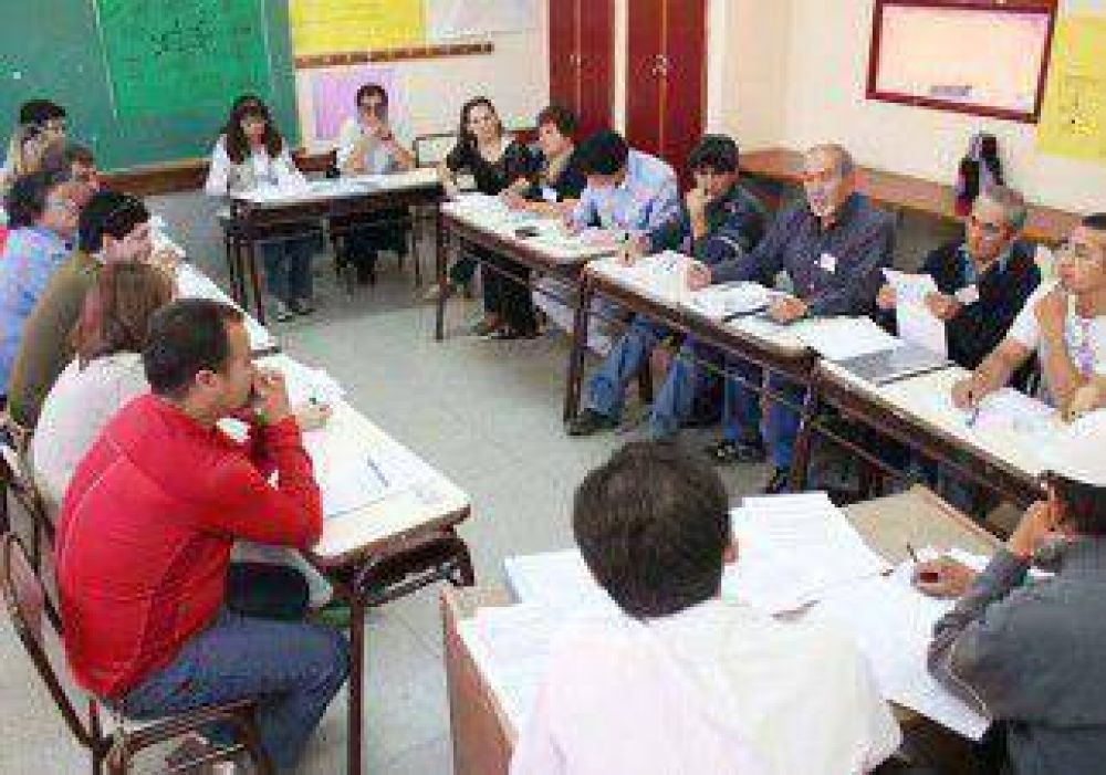 Vecinalistas vuelven a reunirse tras veinte a�os 